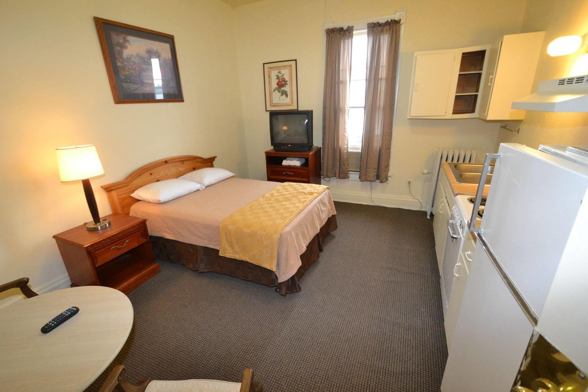 Perfect Stay Inn & Suites Blair 外观 照片