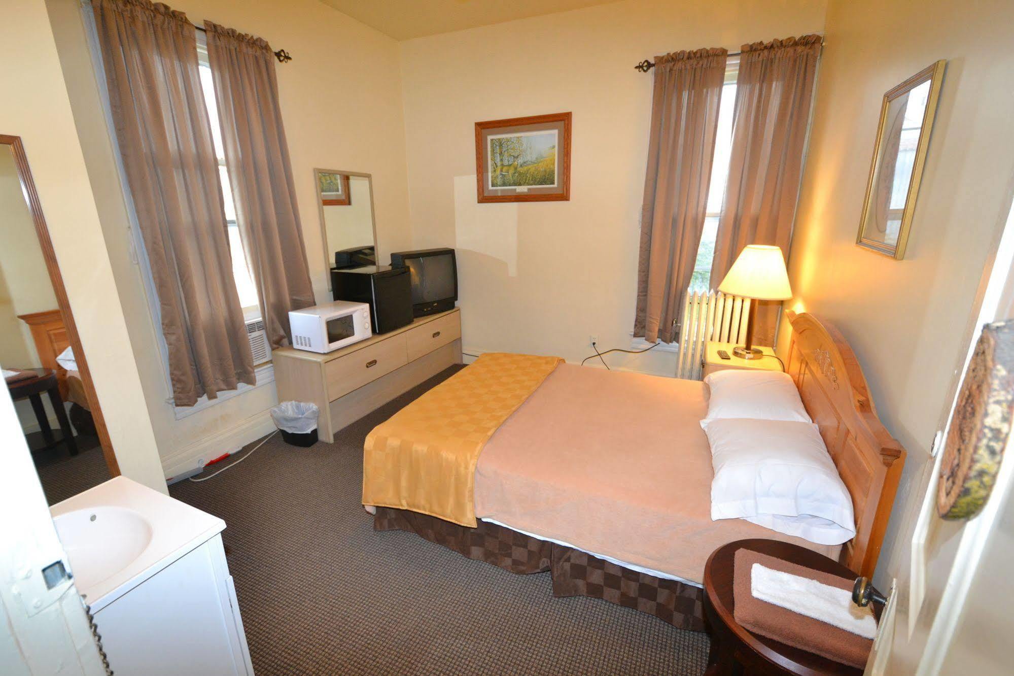 Perfect Stay Inn & Suites Blair 外观 照片