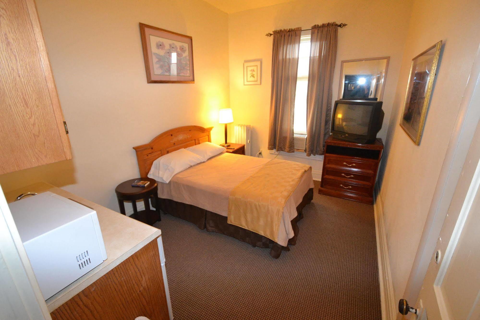 Perfect Stay Inn & Suites Blair 外观 照片